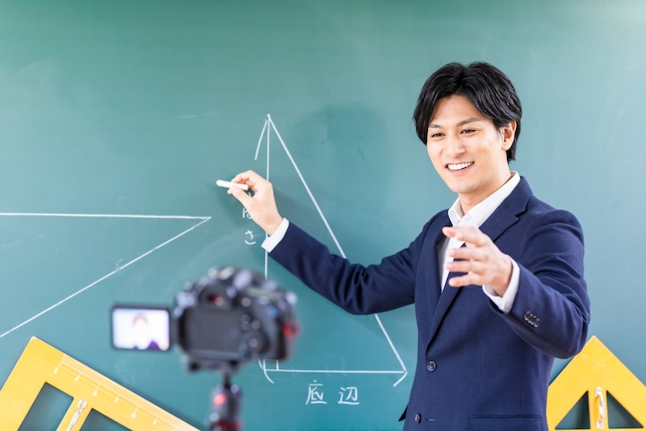 映像配信型のオンライン塾のイメージ画像
